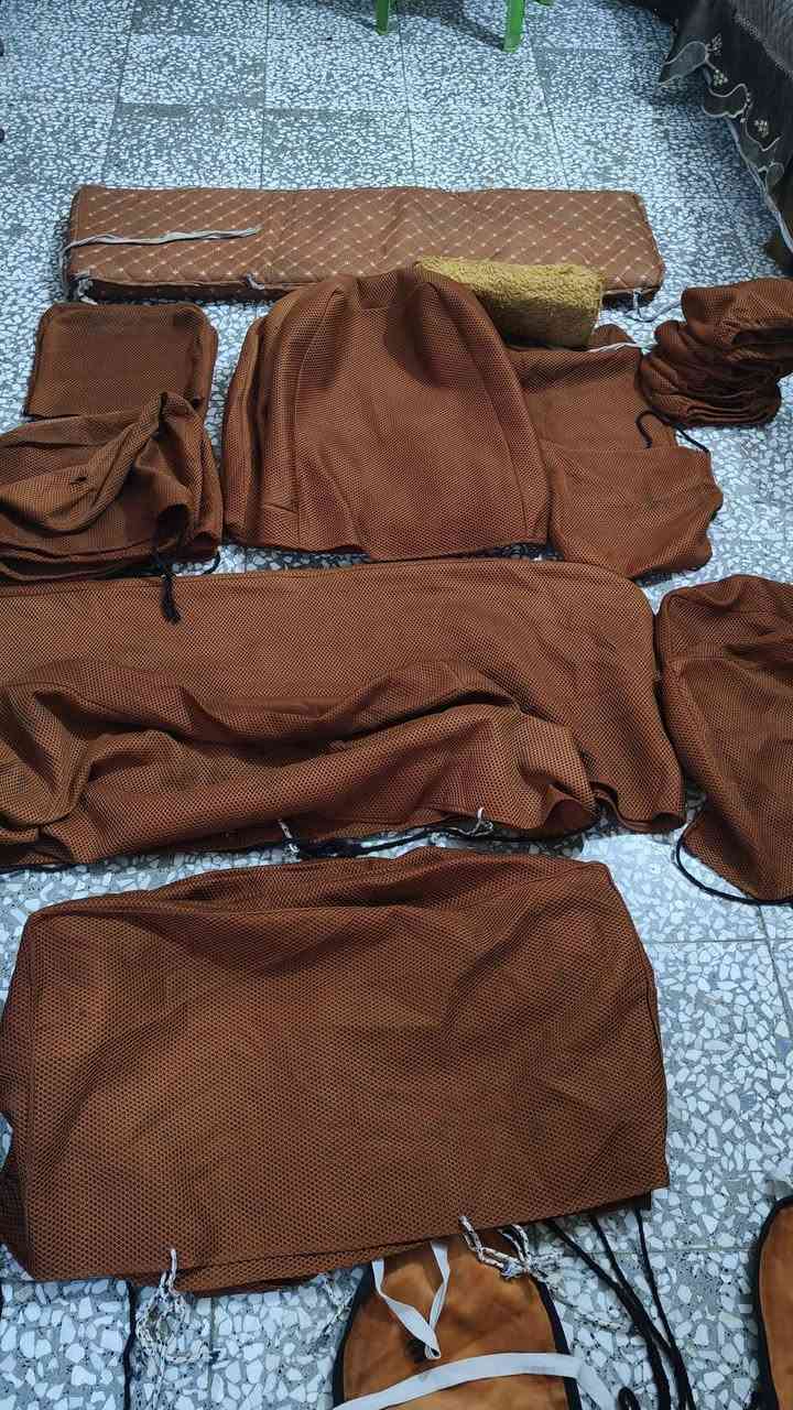 السلام عليكم تلبيسات كيه فتون تفصال وليس حاضر نضافتهن 90 % فصلتهن ب160 الف دوشك مال الي عنده خط فصلته 25 الف كشنات طبيه السايق والعبري ماخذهن 35الف للبيع كل هذني ب175 الف مال سيارتي بعته الشراي يتصل *********** السعر (175)الف
