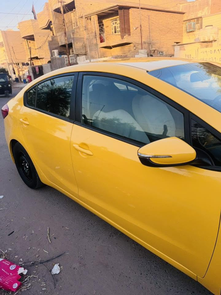كيه فورتي مديل 2016وارد مريكي حدثه قبق جنطه سياره ليبل واحد محرك 1800دوش محرك جديد كير جديد ما مفتوحات
تبريد جديد باتري جديد سياره جهزه من كلشي صدرمامي خلفي جديد هزه رقم جديد مصفره هيه وغرامه سياره سنويه بسمي رقم ***********
