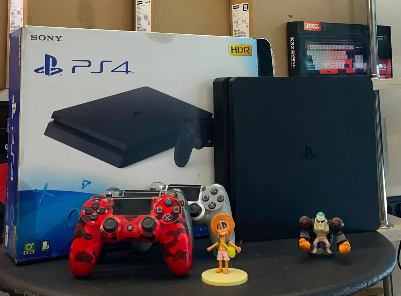 PS4 slim 
نظام 13.50 لا يعدل 
جهاز مختوم غير مفكوك 
مع قبضة فابرك اورجينال 
مع كامل الوصلات 
مع بكج العاب اختياره على زوقك 
نظافة الجهاز 100%
كفالة 6 أشهر من ايا سوء صنع ✨
السعر 🔥🔥🔥🔥🔥🔥🔥
للتواصل : 0981084823 واتساب


**إذا كنت صاحب هذا الإعلان وتريد حذفه لأي سبب، رجاءا أرسل رسالة إلى الدعم الفني**