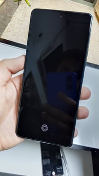 تكنو بوفا 6برو 5g ذاكرة 256 الجهاز لوك نضيف كلش مامفتوح مكفول من كلشي ...