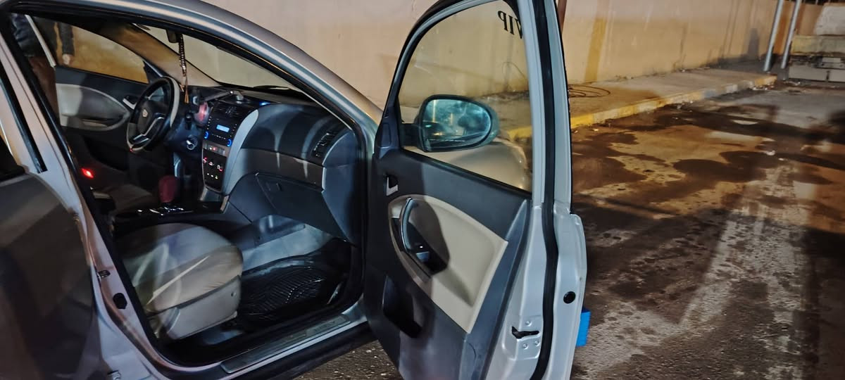 جراند 7 xمودیل ۲۰۱۳ قطعه وحده صبغ السياره 
جاملغ صبغ فقط الباقي كفاله عامه سیاره فول الكهربائیات کامل شغاله محرك ما مفتوح محرك وکیر كفاله من کلشي جدن ناعمات جانت السياره عند بنیه مستمسکاتھا کامله مکمله رقم اربیل مصطره هزه صار شهر من سویتها سنوه لل.۳ سیاره اخوان سعرها قفل 70مجال بسيط  متوازي عل بیع تايرات جدد الساره کفاله عامه


**إذا كنت صاحب هذا الإعلان وتريد حذفه لأي سبب، رجاءا أرسل رسالة إلى الدعم الفني**