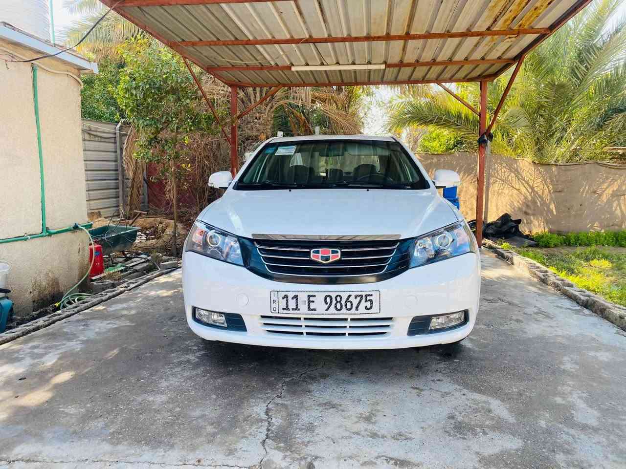 سلام عليكم
جيلي امكراند ec718
الحجم الصغير
موديل  2013  شكل  2014 الدشبول السود
سياره مكفوله من ضربه وصبغ وتبديل
عده ربع هلال خلفي  فقط
سياره كلش نظيفه وكله ع بلادي
ماشيه. 88 الف 
كشنات جلد
كير محرك بلادي خير من الله
محرك 1800cc
تخم تاير جديد 4
صدر كامل جديد
باتري جديد
دواخل كلش نضيفه وضع شركه
كهربائيات كله شغاله بدون اي نقص
تدفه تبريد شغال
السنويه بسمي مشروع وطني
تحويل مباشر  سنويه لل30 هزه جديده
رقمه بغداد انكليزي
 السعر المطلوب.  75 وبيه مجال للشراي
للاستفسار الاتصال على الرقم 
*********** غيث
