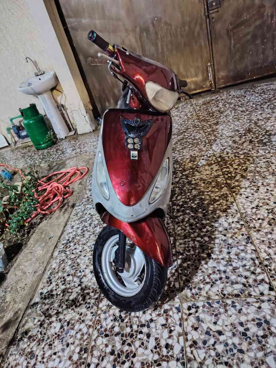 دراجه ماكس منغولي كامله  دراجه بيه نواقص تافهه دراجه جديده كلش 
مكاني مسيب حي ال مصطفى  سعر 425 بيه مجال حك جيه  رقم تليفون ***********
