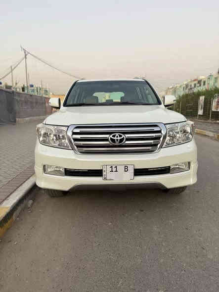 السلام عليكم لاندگروز 2011 ستينيه للبيع معروفه مواصفات الستينيه
السياره بيهه رصعات بسيطه وبارد گد شبر بالچاملغ الامامي الايمن

السعر:335$

للأستفسار:***********
