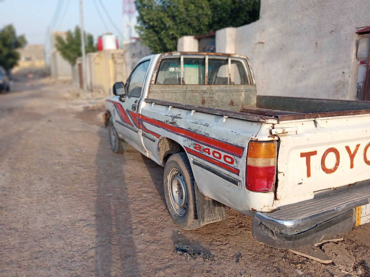 سلام عليكم بيكم للبيع موديل 1994 مكفوله بيه مكنت صبق رقم وسط بسمي مكني رفاعي ناصريه  مكلف بنشر نتصال ***********
