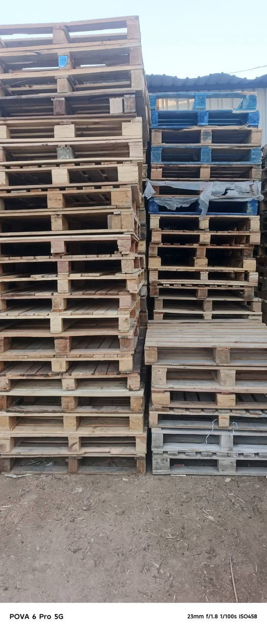 سكيب 120x100 العدد 250 سعر القطعه 5 ونص مطروح سكيب نضيف وجاهز كله ستندر مكاني بغداد مدينه الصدر ***********
