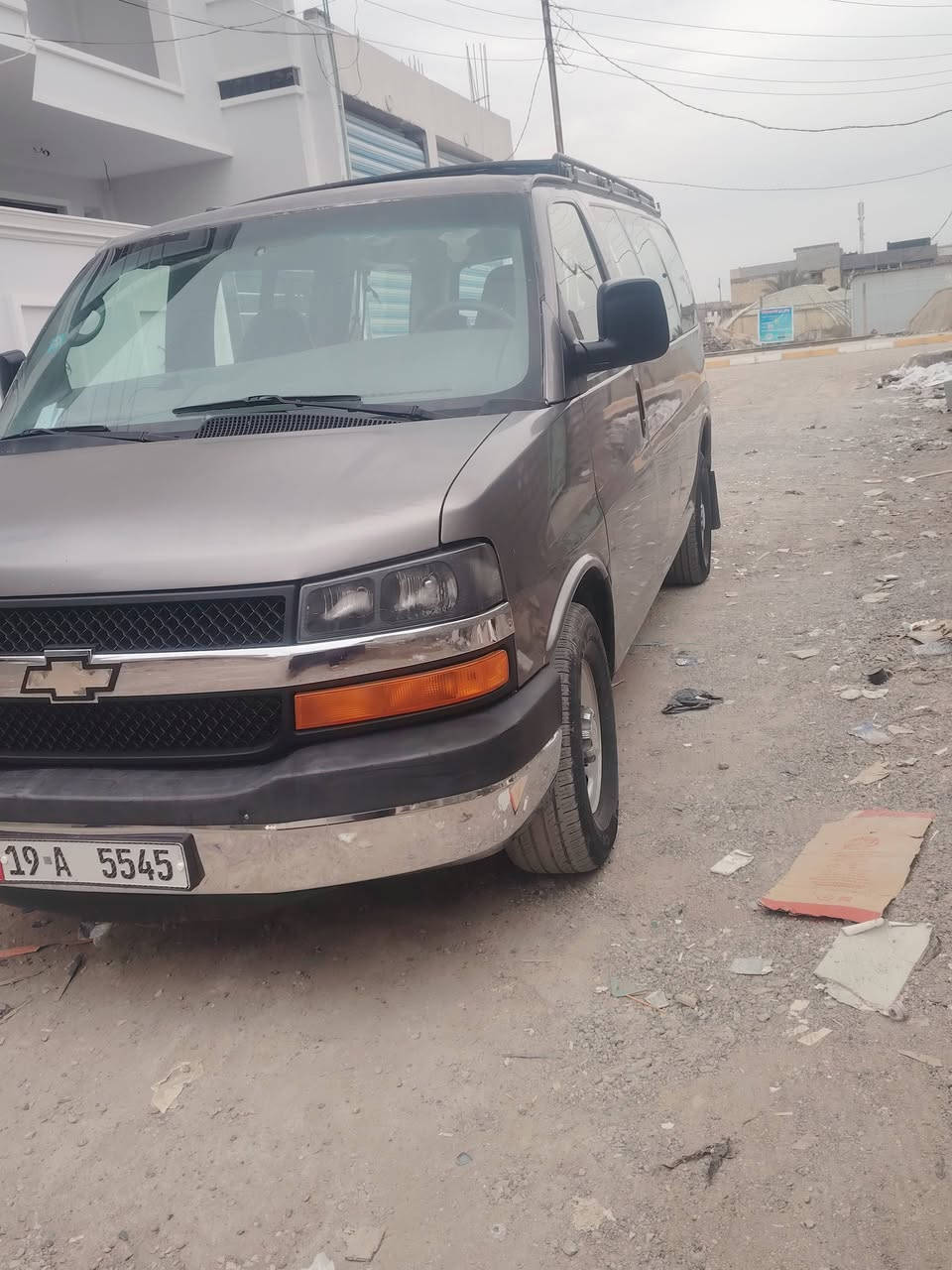 🚗 للبيع: شفروليت اكسبريس 2007
📍 الموقع: ديالى
💯 النظافة: 90%
🧾 سياره باسمي وتحويلها ثاني وهزه جديده وسنويه جديده 
⛽ الوقود: بنزين مكينتها 6100 وكير 1000
💰 السعر المطلوب: 110 ورقه وبيها مجال
📞 للتواصل: ***********
