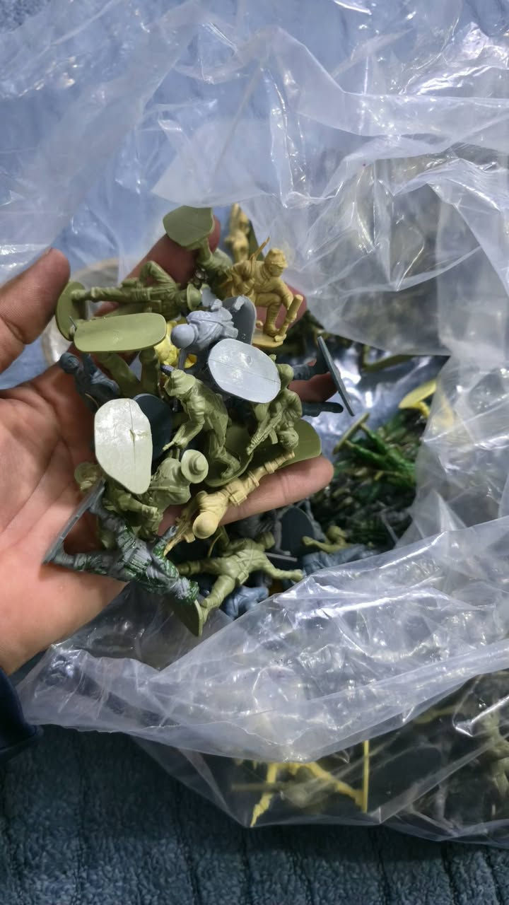 متوفر جنود العدد ٢٥٥ قطعة  مراسله خاص


**إذا كنت صاحب هذا الإعلان وتريد حذفه لأي سبب، رجاءا أرسل رسالة إلى الدعم الفني**