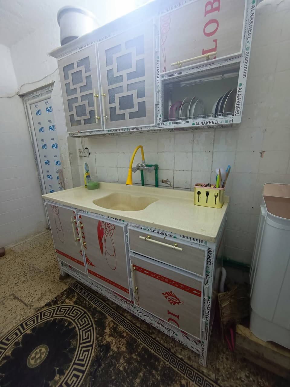 السلام عليكم غراض للبيع مكاني الاعظمية راغبة خاتون سعرهن 450
***********
