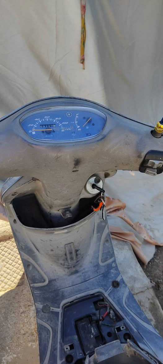 السلام عليكم ماكس منغولي دراجه نضيفه مامفتوحة حلوه الدراجه تاير خلفي جديد كشن جديد الدهن ادير امزويل نهضه حلوه دراجه مال جناي بالله الكريم السعر750 وبيك خير وتدلل 
كله شغال لايت اشاير هورن يولد المكان الديوانية الاسكان ومتوازي كلش بالله الكريم ***********......***********
