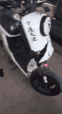 السلام عليكم
دراجه شحن 
شركة ريان
موديل 2025
من هسه ابيعلكياها مفلشه
لا اصلح ولا شي التصليح عليك
البطاريات 4
تلث نمر
تشغيل سويج وبصمه
مكاني البصرة المعقل شارع النجده
سعرها 250وبي مجال قليل حگ الجيه
***********
