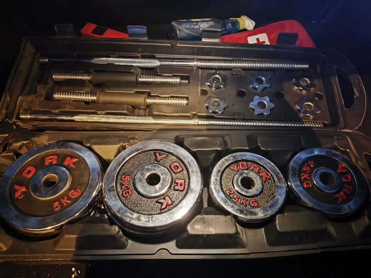 سلام عليكم عدي هاي جنطه كامله ملحقات للبيع


**إذا كنت صاحب هذا الإعلان وتريد حذفه لأي سبب، رجاءا أرسل رسالة إلى الدعم الفني**