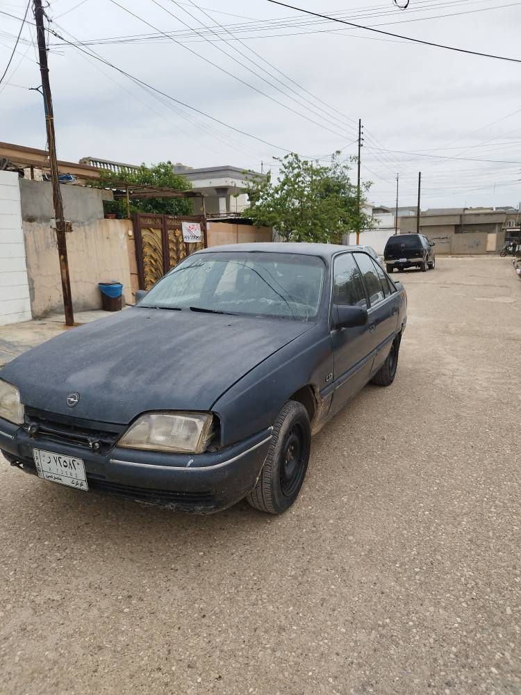 اوبل اوميكا سنويه خضره ار ماندل صاحبهاا بدون ضربه وصبغ محرك ٢٠
سعرها ١٤ قفل عنوان كركوك *********** كركوك, العراق
