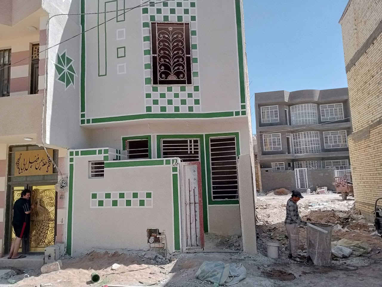 السلام عليكم لبخ جص وبورك واجهيات وسعار مناسبه  ***********
