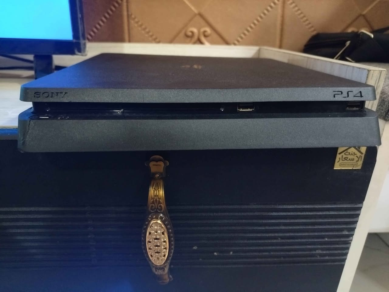 جهاز بلي 4 سلم نضيف اخو الجديد اونلاين
ويا يده وقرص مورتل كومبات وبي لعبه بيس 26بلحساب سعره ٢٥٠ مكاني البلديات بغداد, العراق


**إذا كنت صاحب هذا الإعلان وتريد حذفه لأي سبب، رجاءا أرسل رسالة إلى الدعم الفني**