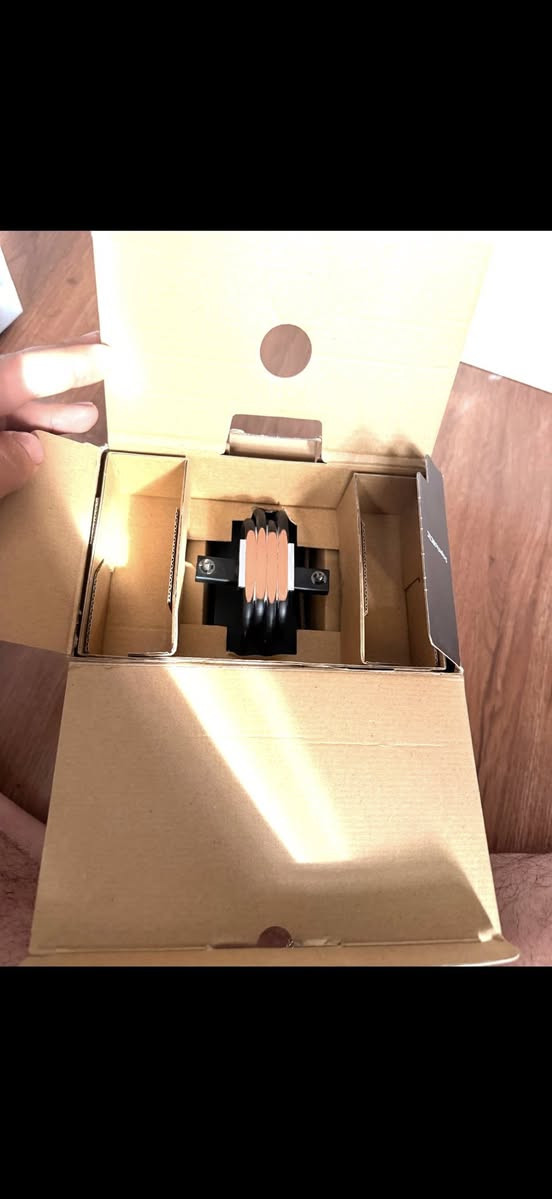 السلام عليكم اخوان غراض pc للبيع 
. 
شاشه سعره 125 الف 
. 
مبرد سعره 80 الف 
. 
مذر بورد سعره 200 الف 
. 
لكيس سعره 50 الف هوة ولفانات 

. 
مكاني بغداد حي القاهره 
. 
هاذا رقمي ***********
