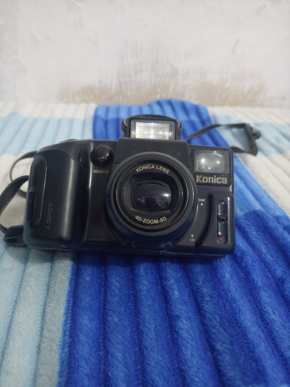 راديو FM كهرباء وبطارية 
كاميرات عدد ٢ قديمه كوكنا ياباني وڤلا روسيه شغالات
بغداد


**إذا كنت صاحب هذا الإعلان وتريد حذفه لأي سبب، رجاءا أرسل رسالة إلى الدعم الفني**