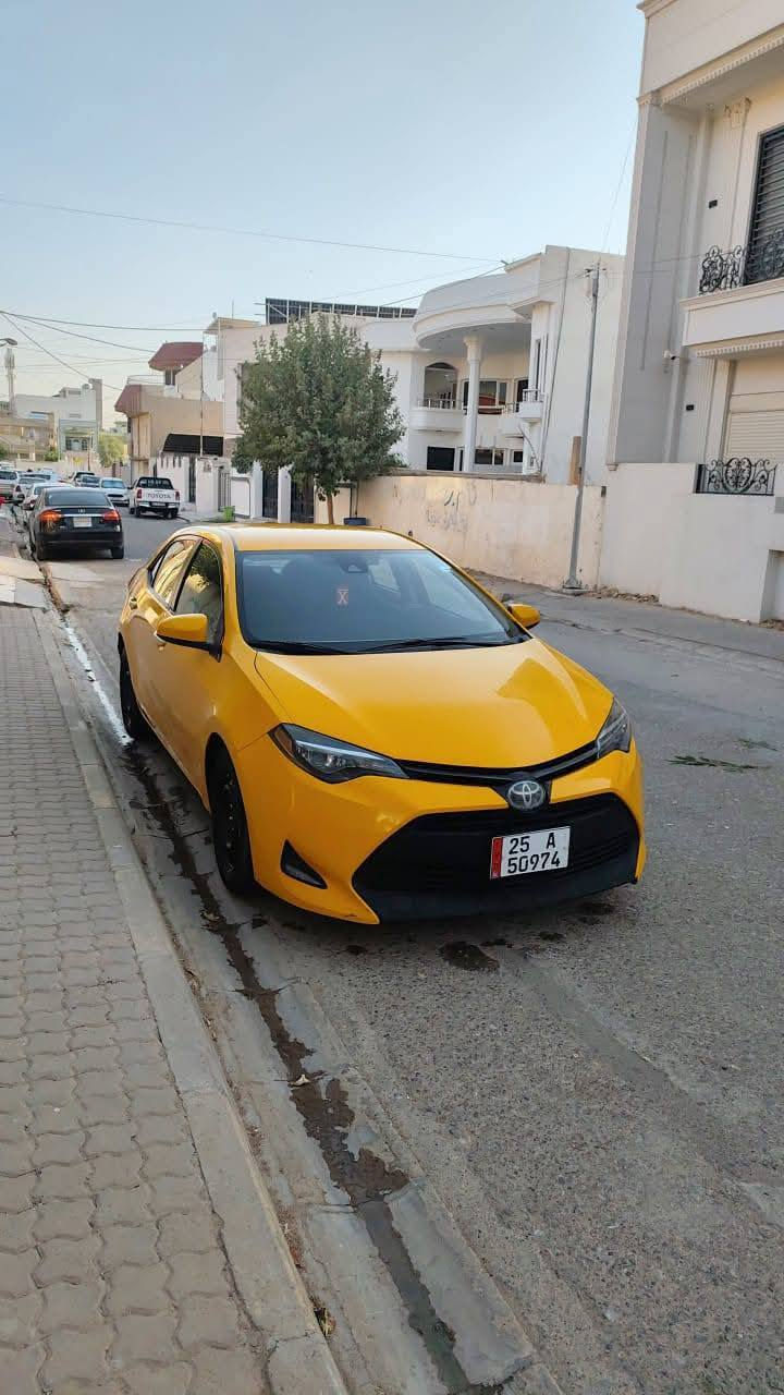 سلام عليكم 
تويتا كورلا كندي 2019  le بنزين فقط رقم كركوك بأسمي 
سياره بدون تبديل و بدون ايرباك عندك بس راس بونيد شبرين معجون مأشره عليه بالصور سياره بدون دواخل بشرط حتى بدنه اماميه بيلادي سياره محرك بشرط ما مفتوح بدون صوت و بخار سياره تبريد و تدفئه بشرط تا يرات جديد كل جسم سياره بشرط سياره بأسمي سنويه 2030 صور حادث بالمنشور 
استفسار اتصال *********** كركوك, العراق
