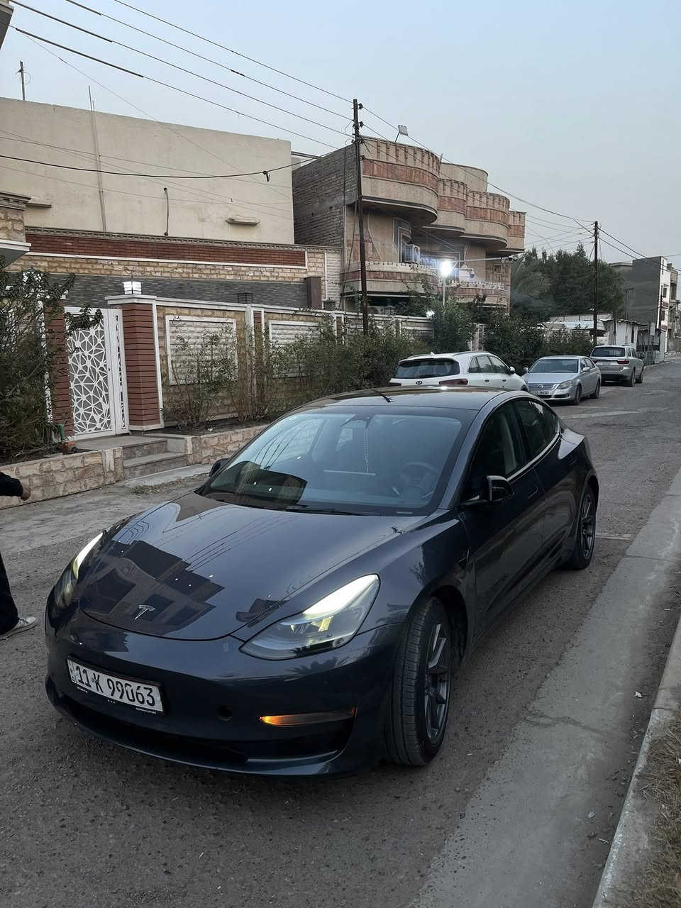 تيسلا مودل ٣ مديل ٢٠٢٣ ماشية ٣٣ الف كيلو مو ميل  اون لاين مربوطة ع جهاز الاحمر سيارة حادثها ٤ قطع مبدلاات ب اصليات بدون صبغ 
بيها صبغ فقط دوسات وربع التكمة  وجاملغ خلفي كلير  من امريكا السيارة جديدة السعر ١٥٥ًوبيها مجال


**إذا كنت صاحب هذا الإعلان وتريد حذفه لأي سبب، رجاءا أرسل رسالة إلى الدعم الفني**