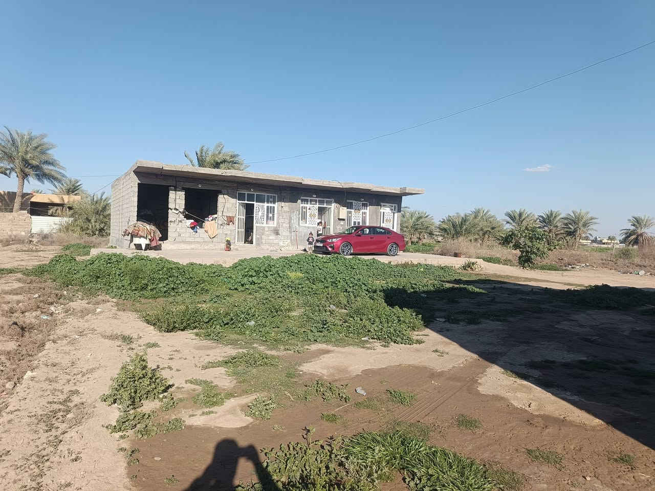 السلام عليكم..
ارض للبيع مساحة 1700م نوع الأرض عقد 17 مع بيت ومشتملين العنوان ابي غريب عرب چلوب ، ملاسقة للسكني تبعد عن شارع العام 3 دقايق
للإستفسار ***********
 مباشر مع صاحب الملك
