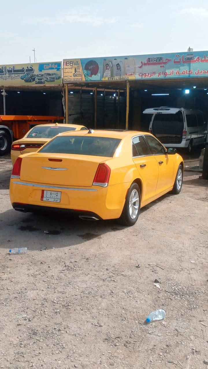 اوباما اصل 18 مرمز 22 رقم ذي قار بدون ايرباك 
مواصفات C  جاهزه للاخير 
منظومه غاز خطه سوق شيوخ بغداد 
مكينه توني شاده بل صندوك 
ادامه كامله تبريد جديد 
منظومه زنون 
مصفره هيئه ومرور 
تحويل ب اسمي 
سعر ١٩٠ 
مكان سياره ناصرية 
صور الحادث بل منشور تبديل قطعتين خارجيات بدون ايرباك 
***********
ما عجبك المنشور اعبره 
شراي اتصل فقططط
