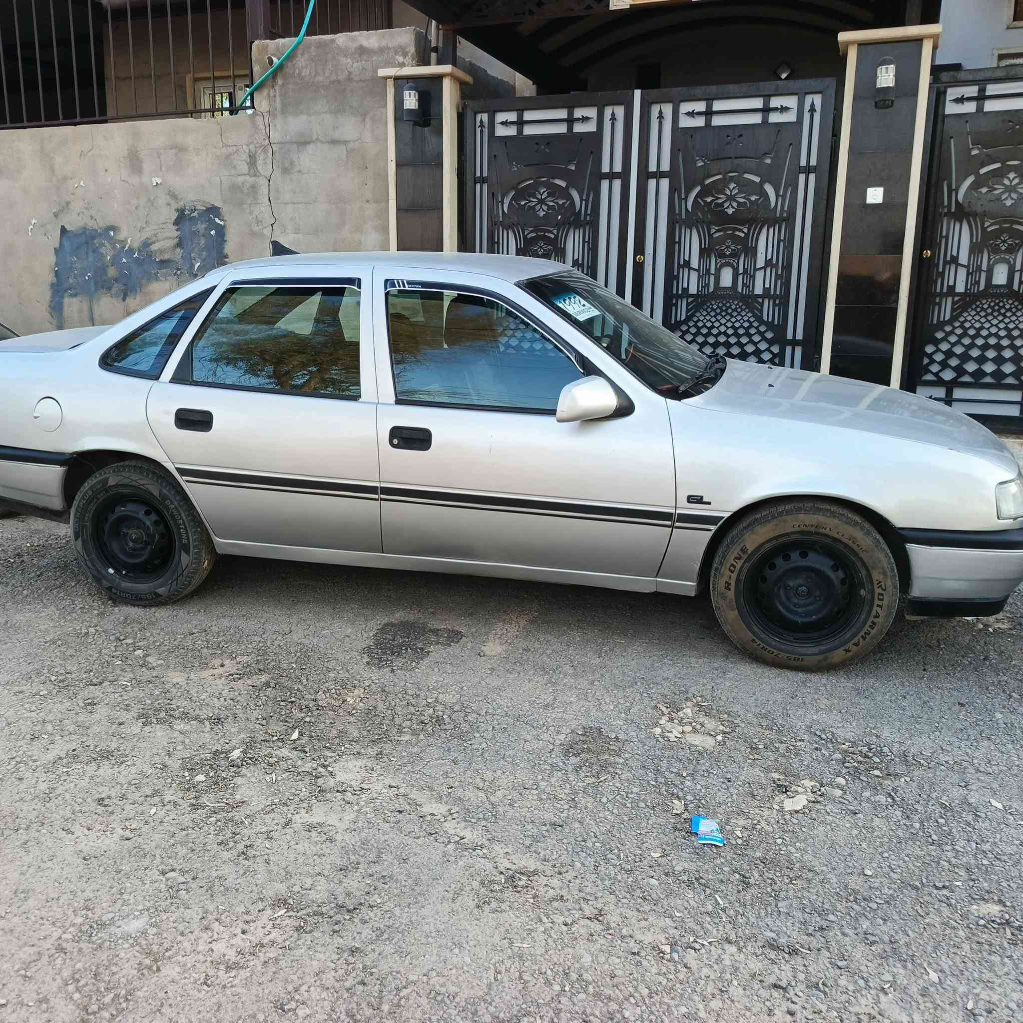 فكترة للبيع حجم 16 موديل 92 كابون بانزين محرك شرط كير شرط واني الشرعي السعر 38 وبيها مجال شي قليل ***********
