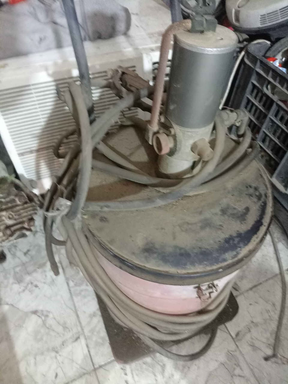 السلام عليكم خالعه متروكه وياه جهاز، ماعرف بشنو استخدامه،، الي يفيدنه  يتصل ***********,, كربلاء كربلاء, العراق
