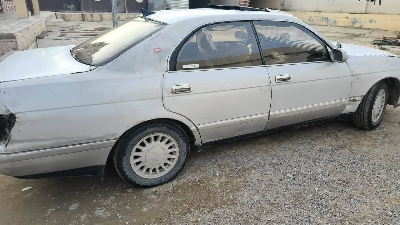 السلام عليكم
بطه مكصوص صدر نص عمر كير محرك 
السياره مال جنايه السعر 11ورقه
مكان السياره صلاح الدين بيجي ناحية الحجاج 
رقم الهاتف ***********
