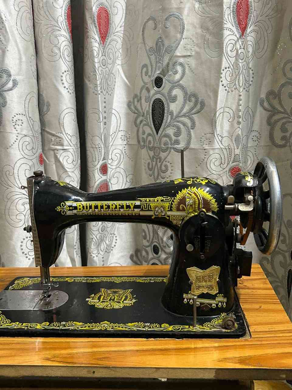 السلام عليكم مكينه للبيع ٦٠ وبيه مجال كوفه السهله ***********
