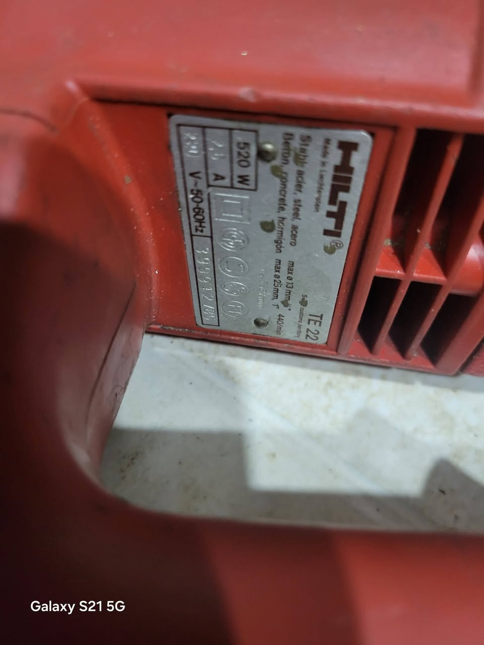 دريل همر ماركة هلتي الالمانية تزريف وتفليش نظيف كلش السعر ٧٥ الف الشراي يراسلني او يتصل واتسب*********** توصيل موجود لكافة المحافظات
