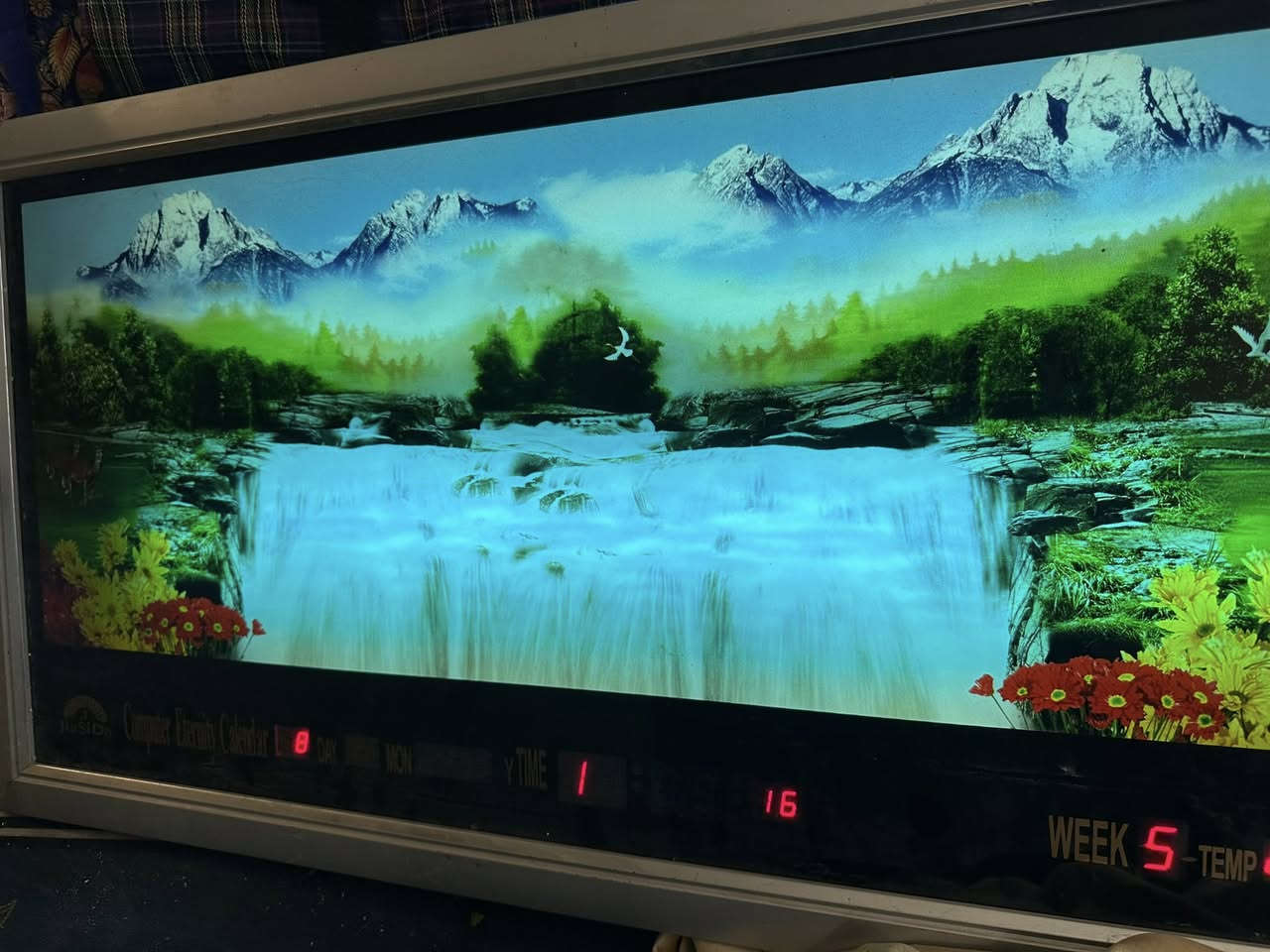 لوحات ثنين ومنضر طبيعي بي اضاءه كلهم ٣٠ مكاني حي رساله


**إذا كنت صاحب هذا الإعلان وتريد حذفه لأي سبب، رجاءا أرسل رسالة إلى الدعم الفني**