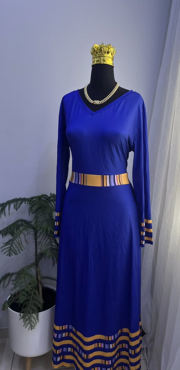 🔥 موديل وصل حديثاً 🔥
أناقة وراحة بنفس الوقت 💕

فستان بخامة ناعمة ومريحة يناسب الطلعات اليومية ولمّات العائلة 👌
تطريز مميز وراقي يخلي إطلالتج مختلفة وملفتة ✨

متوفر بـ 3 ألوان تجنن 😍
🖤 أسود فخم
💙 أزرق هادئ وناعم
❤️ خمري أنيق

المقاسات: M / L / XL / XXL
العدد محدود لا يفوتج ❗

💬 للحجز راسلينا خاص قبل ما يخلص
الجمال ما ينتظر ✨💃


**إذا كنت صاحب هذا الإعلان وتريد حذفه لأي سبب، رجاءا أرسل رسالة إلى الدعم الفني**