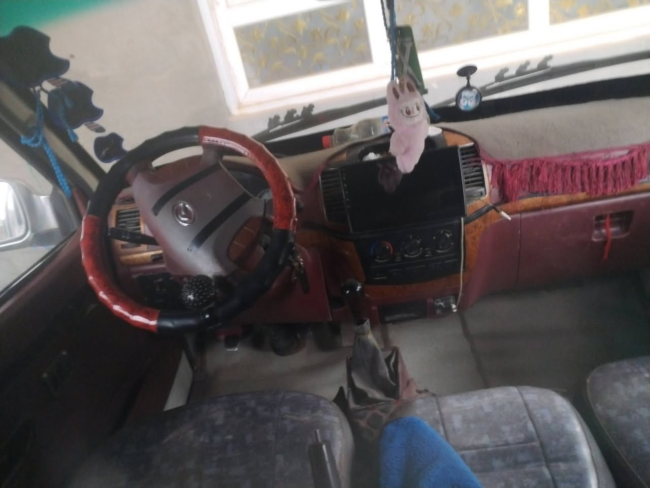 سلام عليكم سيارة فتون جديدة كاملة مكملة مكفولة من كل شي *********** بـ 70 وبيهاا مجال
