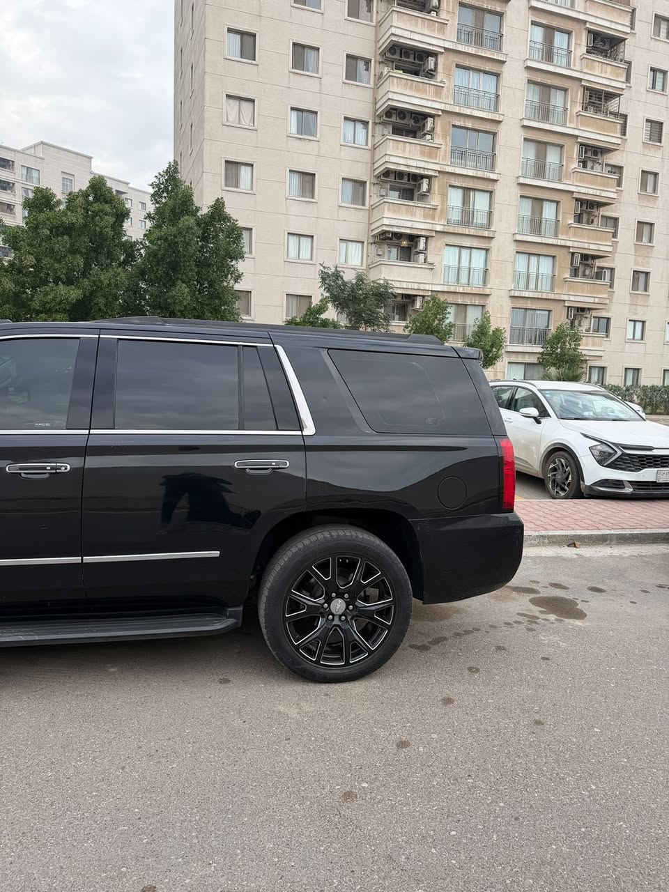 تاهو 2019 وارد أمريكي بوليسي
الضرر بيها صبح ٤ بيبان + قمارة العداد ٧٢ الف كيلو متر بدون ايرباك حادثها جاملغ خلفي فقط بدون ايرباك سليم
مبين بالصور سيارة كير ومكينة مكفولة
 وصدر جديد  علامة ضوء القمر

غرفة السيارة مسويها كلها Vip 

السعر 30 الف دولار 300 ورقه وبيه مجال للشراي 
العنوان : بغداد حي العدل 
للأستفسار والواتساب ***********

رابط الواتساب المباشر للمراسله 👇🏻♻️🔰
https://wa.me/9647705860255
