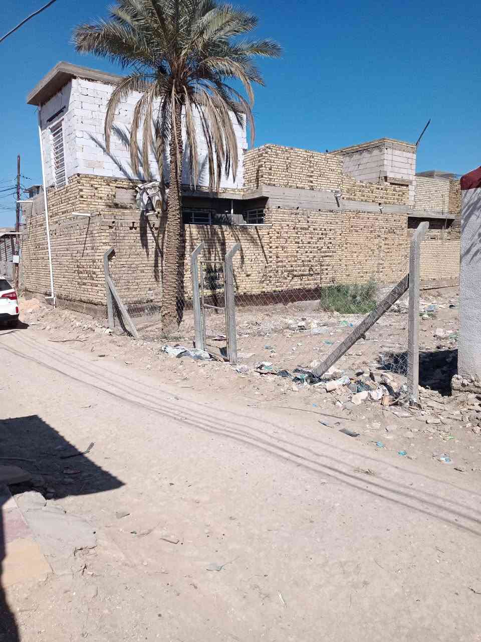 قطعة أرض
السلام عليكم قطعة أرض للبيع مكان القطعة "الطهمازية حي اليابس" المساحه الكلية 200م 
الواجهة 10م. والنزال 20م. متوفره جميع الخدمات للأستفسار ***********
