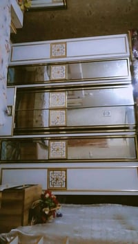 غرفة نوم • سرير