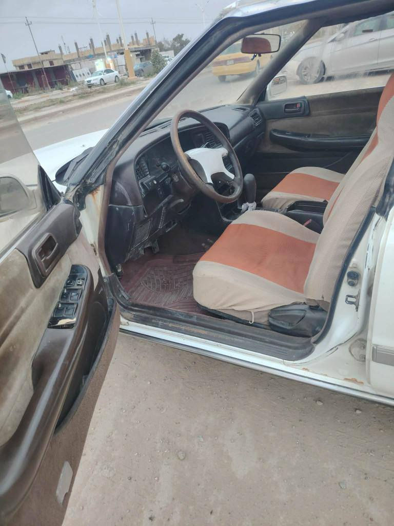 مارك للبيع تحويل مباشر سنويه جديده كير ومحرك ونجي كفاله سياره من كلشي نقص برقي مابيه ترايك وين ماتريد سعر ٤٠ وبيه مجال رقم صاحب سياره***********
