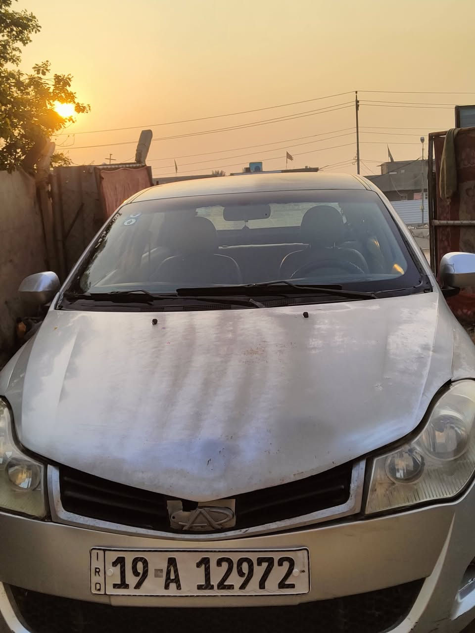 شيري فلاوين 2013  كير ومكينه تبريد تدفئه  كله شغاله تخم تاير باتري جديد  رقم دولي مالكها جيراني هزه كامله السعر 30 وبيها مجال مكاني حله قرب مطعم ثابت بيع فقط ***********
