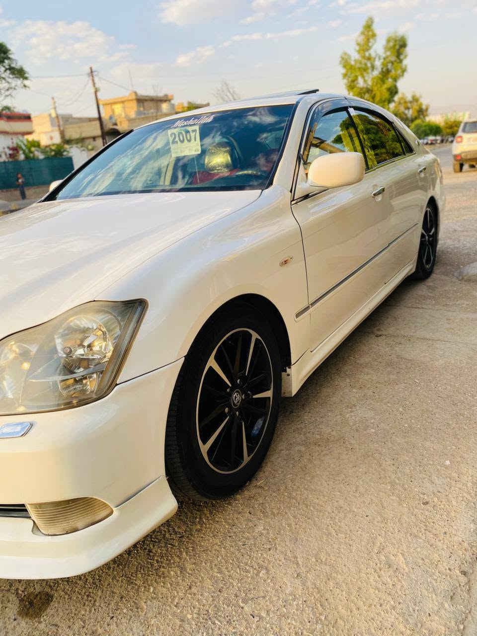 شاهینە بۆ فرۆشتن 2005
180ی بچوك بە بچوك کەم بەنزین خۆر 🔹
بــێ کــۆد🔹
سڵایت🔹
سێ دووگمە🔹
نــاوڕەشی ساج سوور 🔹
هەمووگیانی ئیشەکات 🔹
دینــار مەسروفی نیە 🔹
شانسی کۆسەرەو کەڤەر گۆڕاو بەشەرت 
سەقفی بۆیاخ نیە 🔹
دەعـامی پێش و دوای کراوە بە 2007🔹
شــوێن چەمچەماڵ  
***********
موشتەری نیت نەسەری خۆت بیەشێنە و نەمنیش
