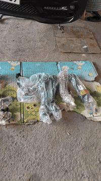 ومن الله التوفيق جانب من اعمل المركز صيانه تشخيص العطل مع ضمان العمل صيانه صدر جميع السياره فيتر حداد جميع السياره ادوات ادامه المحرك جهاز هزه فحص وتشخيص صدر السياره مركز حسين موبار حله حي الصناعي ***********//***********
