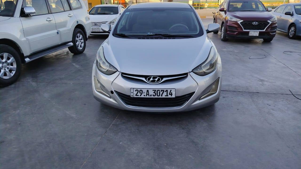 السلام عليكم النترة موديل 2014
سيارة بدون حادث ليبل واحد سونار مرفق سيارة گير ومكينة وحدادية جاهزة من كلشي السيارة بأسمي 
عنواني واسط الصويرة للاستفسار اكثر اتصل 
***********
