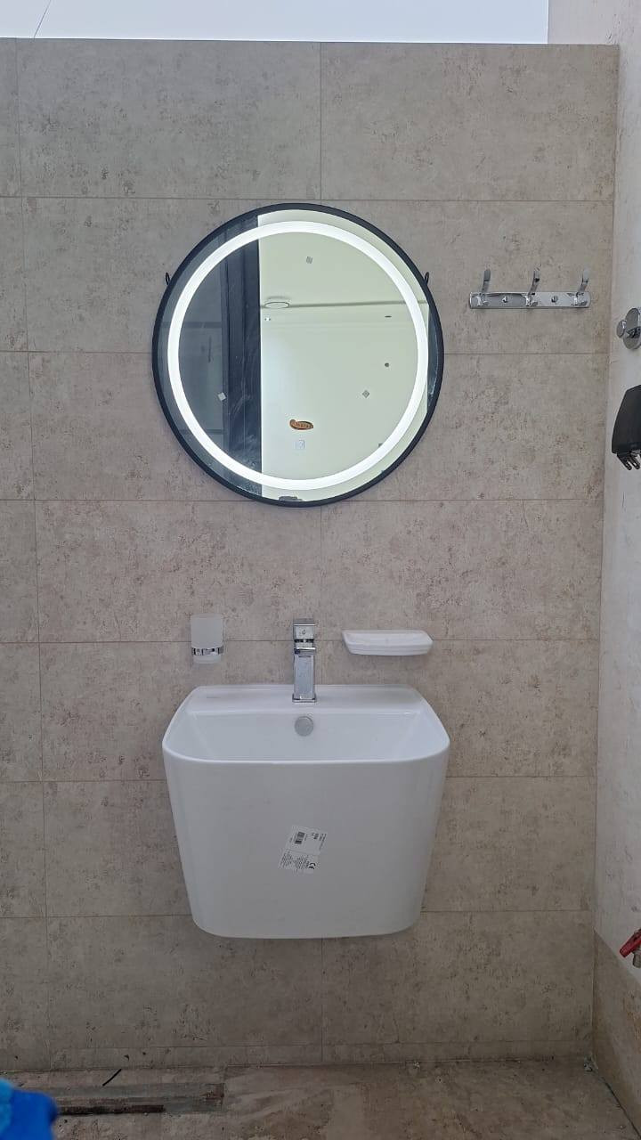 لأن منزلك هو مملكتك، والراحة تبدأ من أدق التفاصيل.. ✨ 
باجود الماركات العالمية 💥❌❌❌ متوفرة
خلاطات ، مغاسل ، مراحيض ، أكسسوارات ، وكافة المواد الصحية
بضاعة ذات جودة عالية بتصميم عصري ...
لدى معرض أرشد للحمامات  الحديثة 
 العنوان :- الأنبار  - الرمادي - قرب جامع الكبير
او الاتصال بالارقام التالية
‏‪0790 672 5974‬‏
‏‪0782 110 3657‬‏ واتساب
زورونا وسنكون عند حسن ظنكم
