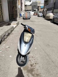 السلام وعليكم دراجه بريز نضيفه مكينه ناعمه للبيع 07711959189