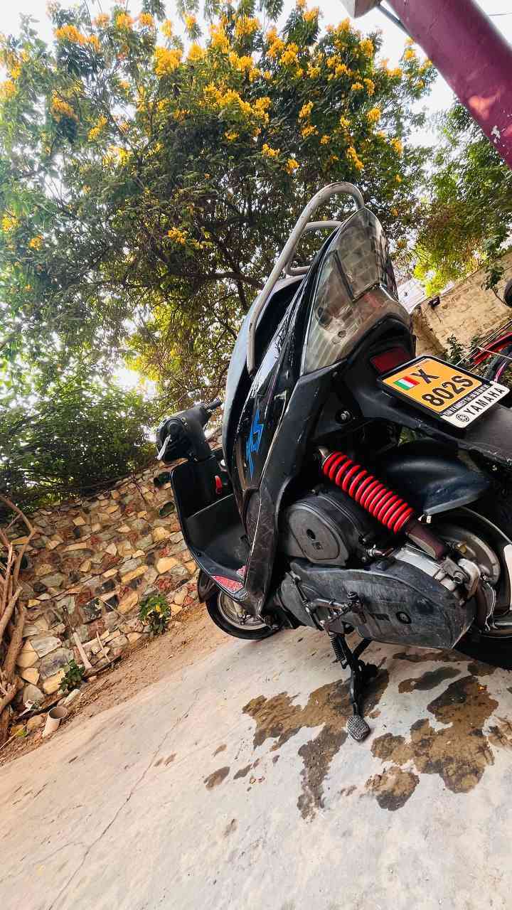 السلام عليكم ،
دراجة منغولي للبيع ، دراجه نضيفه فول الفول ،المحرك مكفول ممفتوح ،
السعر 750 وبيهه مجال للطيبين 
رقم : ***********
مكان بغداد اعظميه
