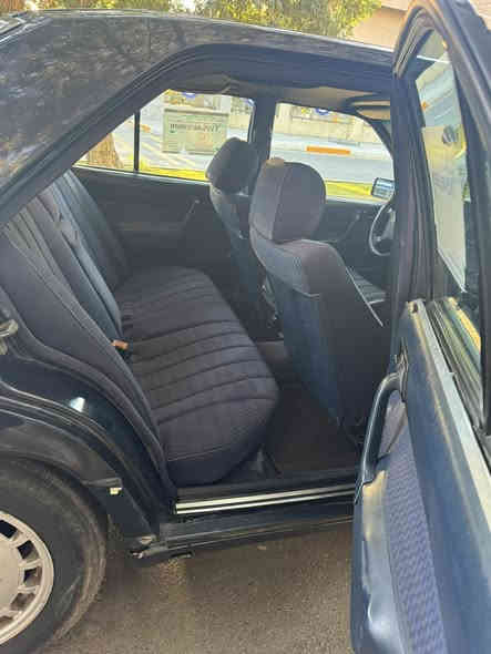 السلام عليكم ورحمة الله وبركاته مرسديس 190 بلادية قطعتين صبغ بارد جاملغ جام كهرباء سيارة جاهزة مابيهة نقص كير مكينة بلادية ستة سلندر اي استفسار *********** السعر 62 مكانهة بغداد كرادة سنوية جديدة
