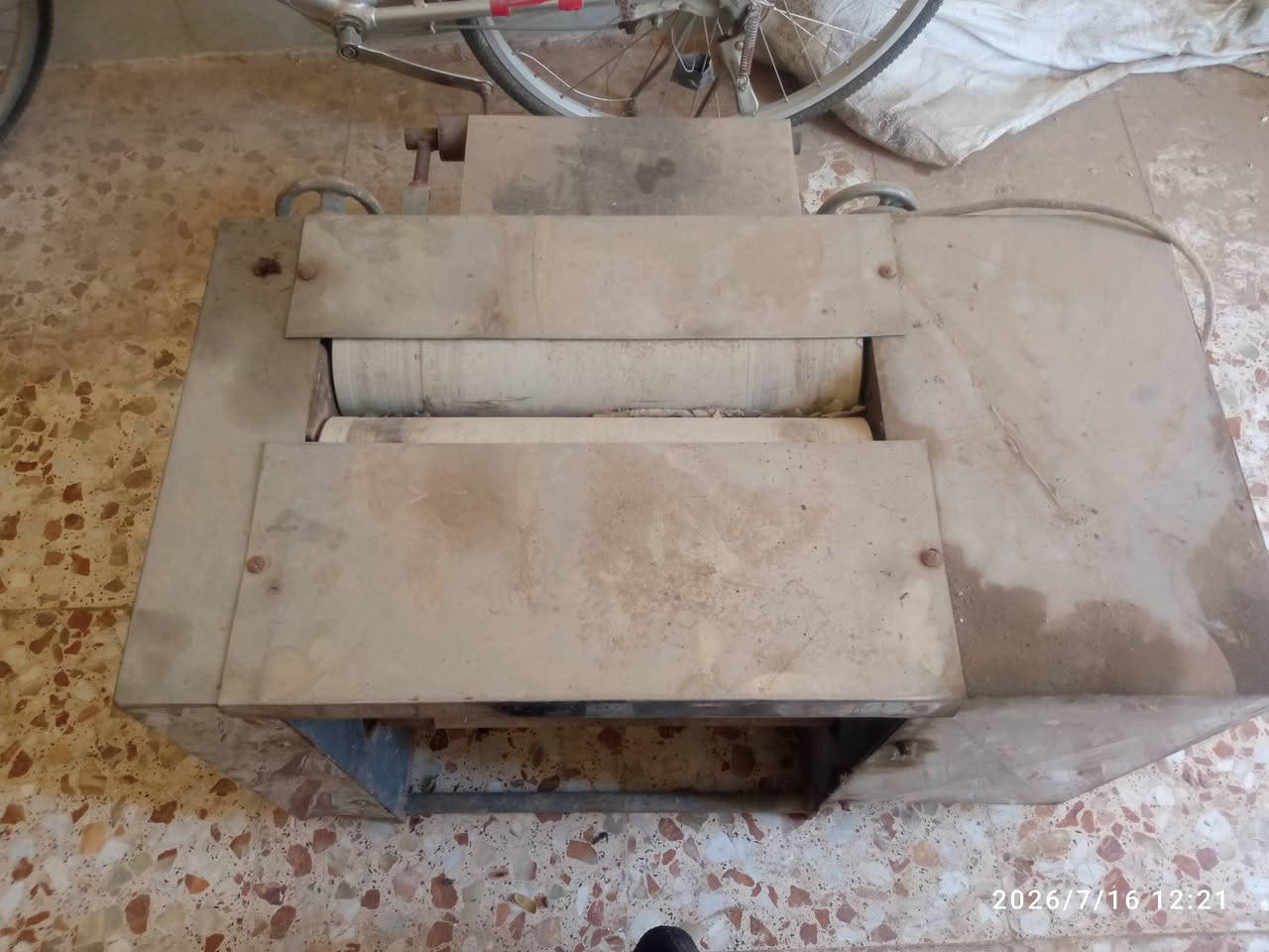 السلام عليكم فارشة خبز. لحم بعجين بيتزا العنوان الشطره الاتصال على الرقم ***********

