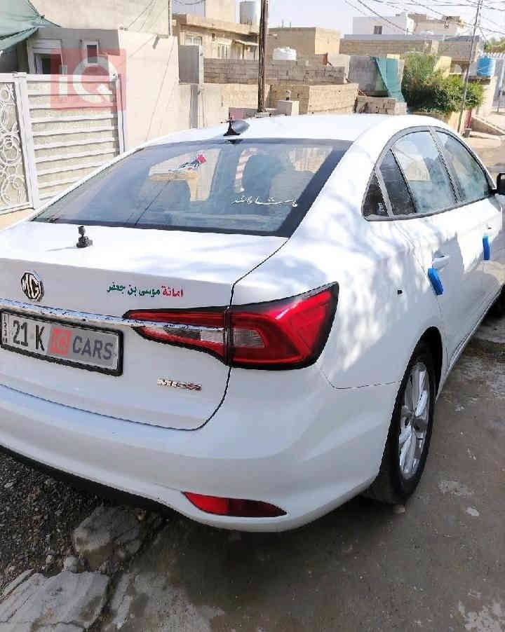 {السلام عليكم ورحمة الله وبركاته}
{للبيع او مراوسه حسب القناعه } 

{نوع السياره/ Mg5} 

{مواصفات / STANDART} 

{1-لايت عدسه} 
{2-مثبت سرعه} 
{3- مانع انزلاق} 
{4-عداد قياس للاطارات} 

 {ماشيه/27000الف}

{حجم المحرك/1500 تنفس طبيعي }

{ السنور مع صور السياره}

{مكان/ديالى خانقين}

{السعر/107بيه مجال } 

{الرقم/***********}
