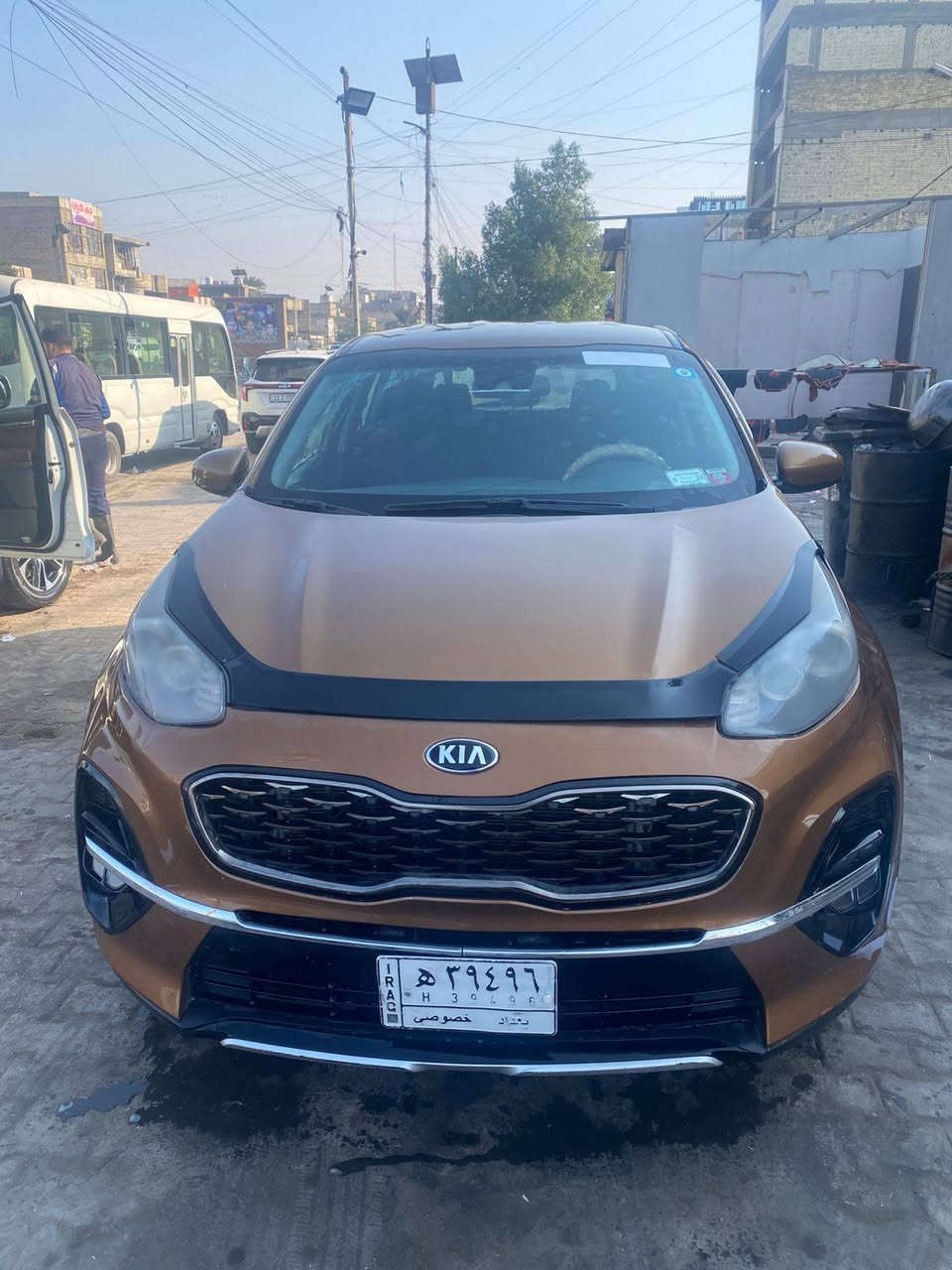 السلام عليكم ورحمة الله وبركاته للبيع اسبورتج
كيا سبورتج 2020واردامريكي
الحادث بلجاملخ الايمن
وطخة صفيرة  موظحة بلدعامية الخلفية 
السعر159 بيهة مجال بسيط الشراي يتصل 
***********
