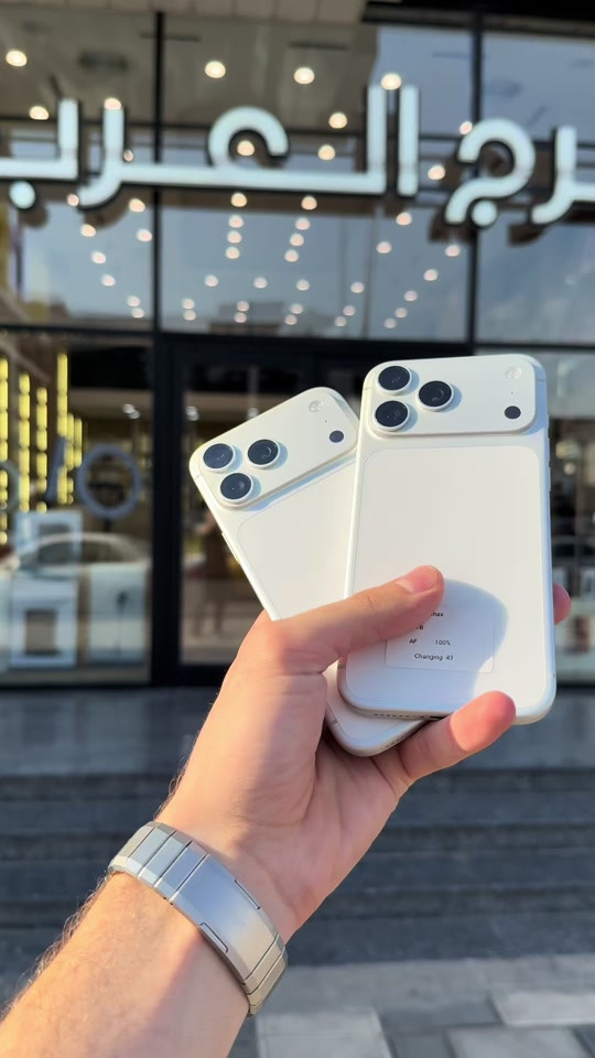 🔥 iPhone 17 Pro Max | مستخدم 📱 سعة 1TB 🔋 مشحون 30 مرة فقط (دورات شحن) ✨ حالة ممتازة ونظيف جدًا، كأنه جديد. للي يريد أعلى سعة وأقوى أداء بسعر أوفر من الجديد، لا يضيع الفرصة. 📍 فرع الربيعي: *********** 📍 فرع المنصور: *********** #ايفون17بروماكس #iPhone17ProMax #ايفون_مستخدم #هواتف_العراق #بغداد 

