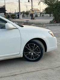 ٦ سلندر • ٢٠٠٨ • كاميرا خلفية و حساسات